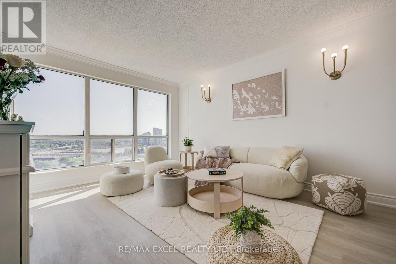 1706 - 8 Lee Centre Drive, Toronto, Ontario  M1H 3H8 - Photo 9 - E13775814