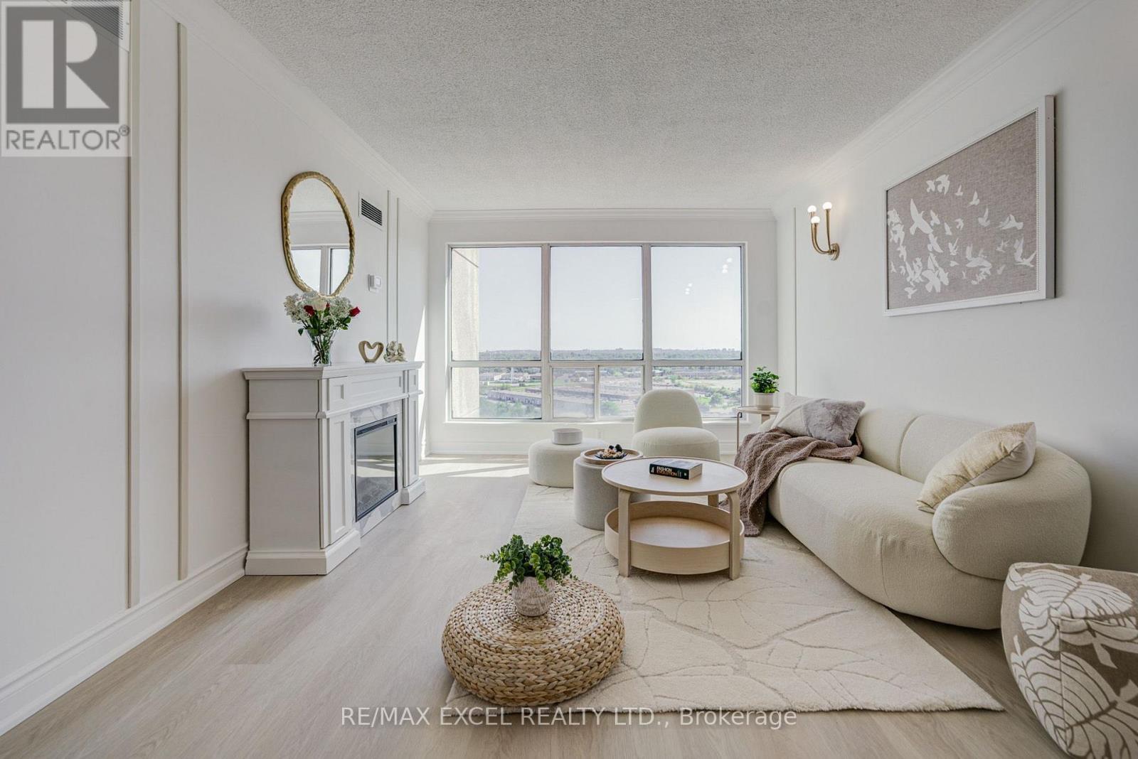 1706 - 8 Lee Centre Drive, Toronto, Ontario  M1H 3H8 - Photo 8 - E13775814