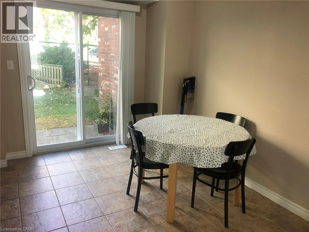 55 Mooregate Crescent Unit# 24, Kitchener, Ontario  N2M 2E9 - Photo 5 - 40862883
