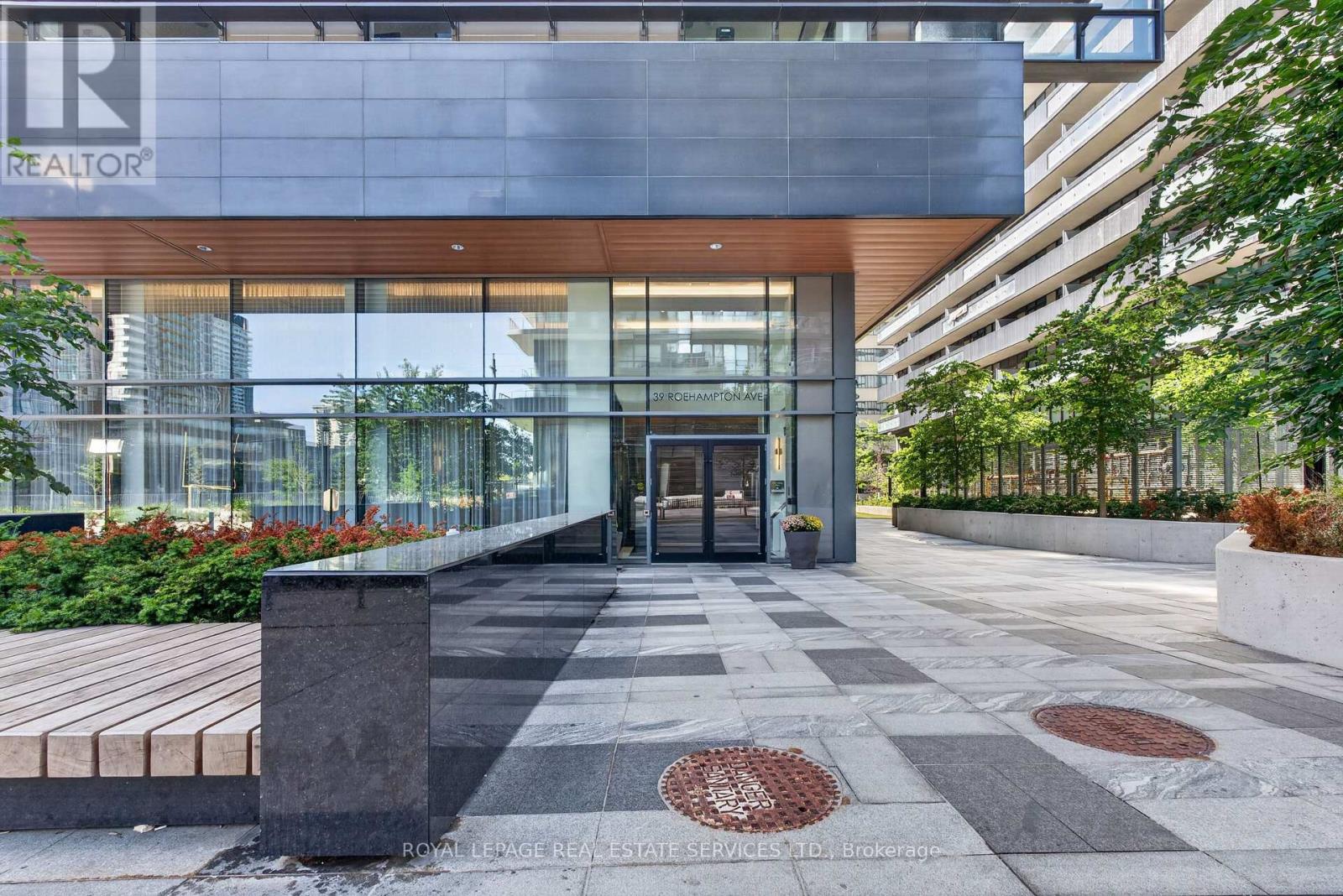 1506 - 39 Roehampton Avenue, Toronto, Ontario M4P 1P9 - Photo 2 - C13777746