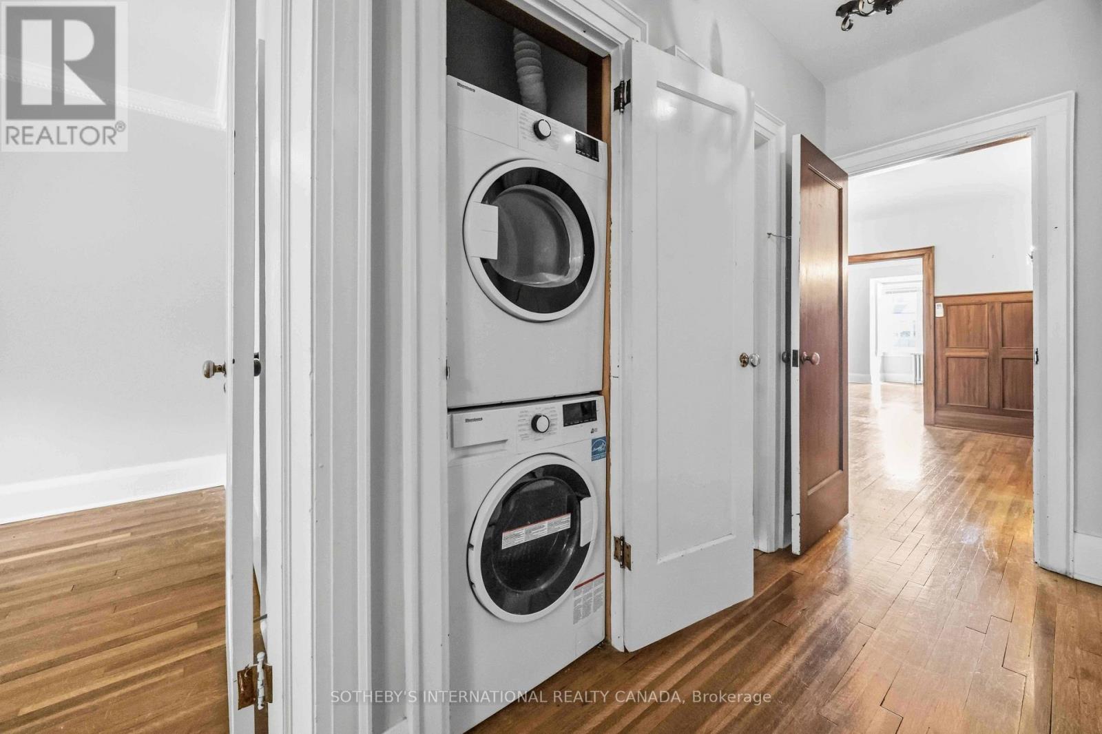 Upper - 14 Kilbarry Road, Toronto, Ontario  M5P 1K5 - Photo 18 - C13777752