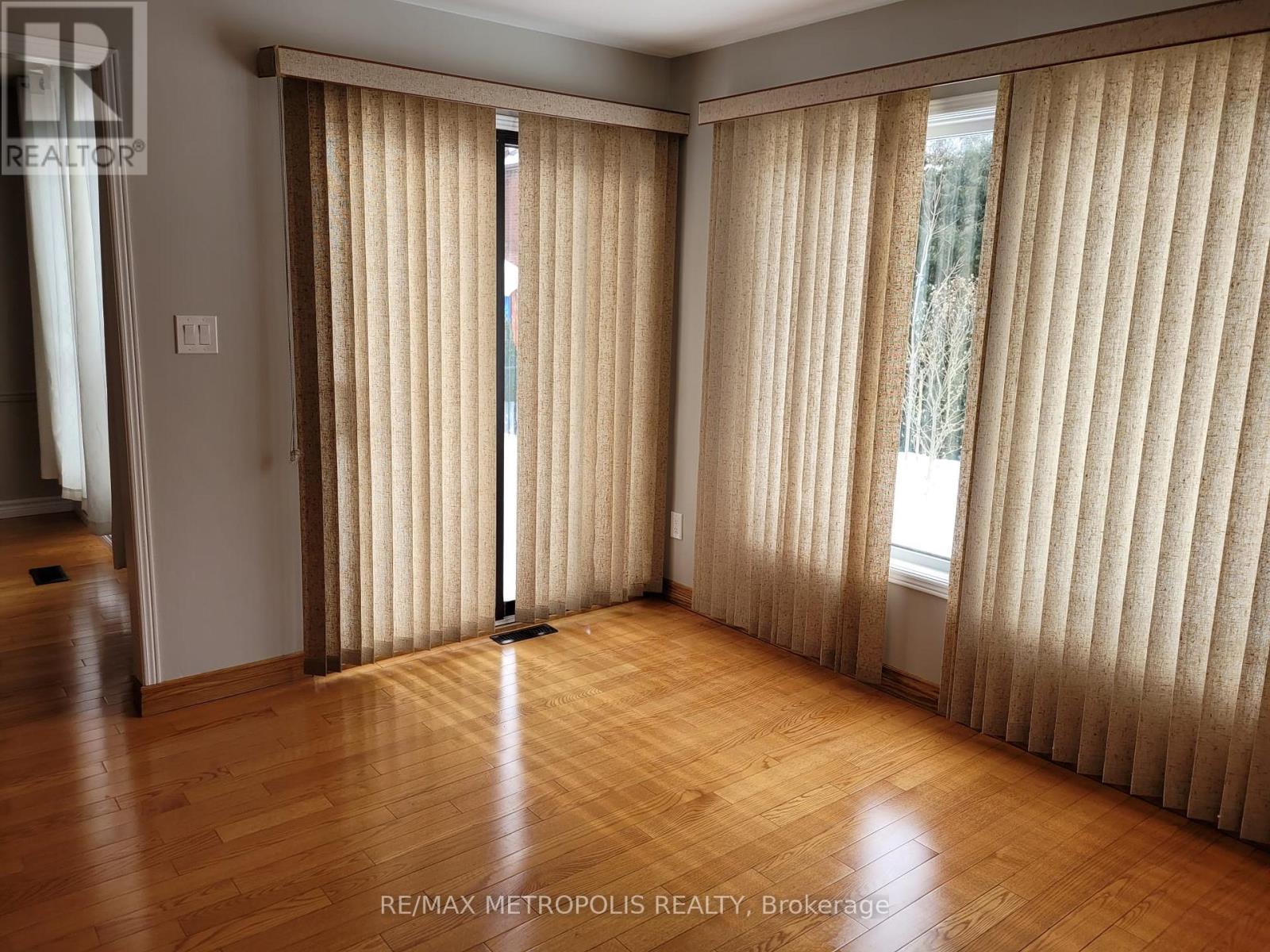 83 Windrush Trail, Toronto, Ontario  M1C 3Z9 - Photo 5 - E13777780