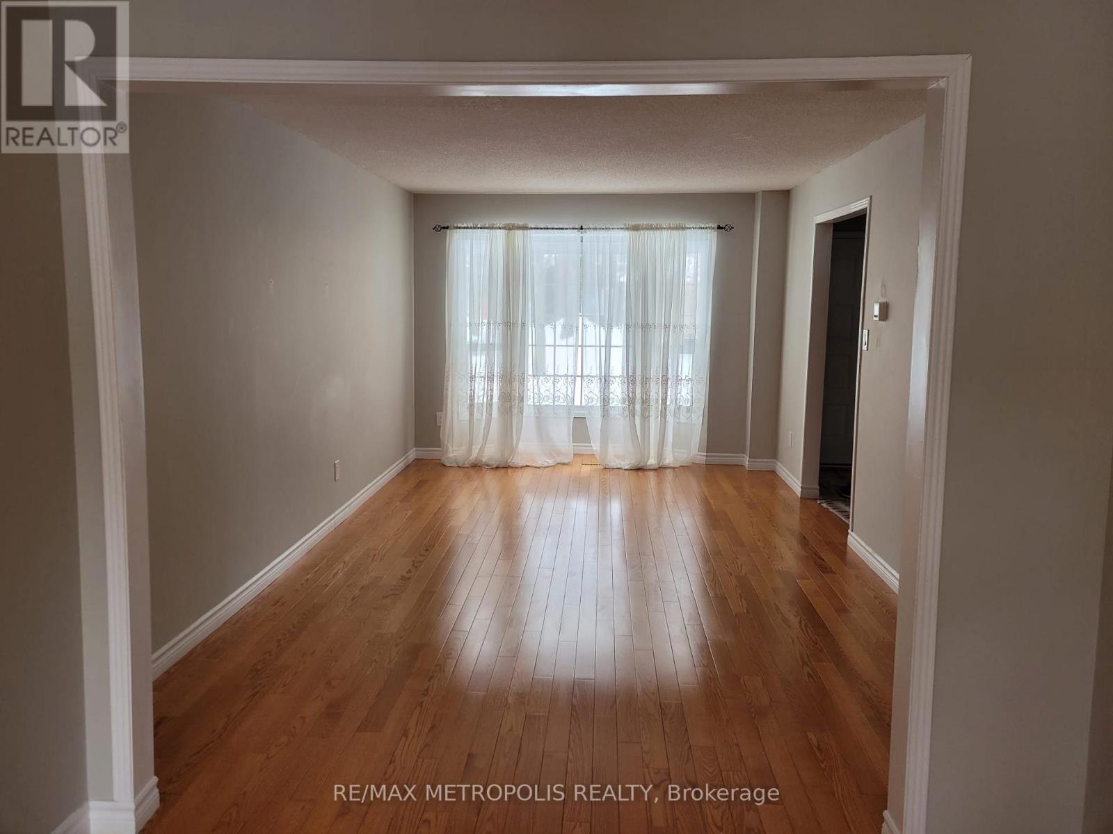 83 Windrush Trail, Toronto, Ontario  M1C 3Z9 - Photo 8 - E13777780