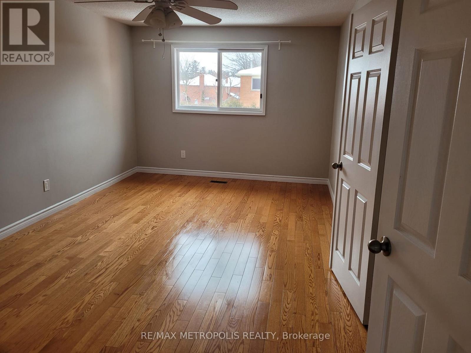 83 Windrush Trail, Toronto, Ontario  M1C 3Z9 - Photo 9 - E13777780