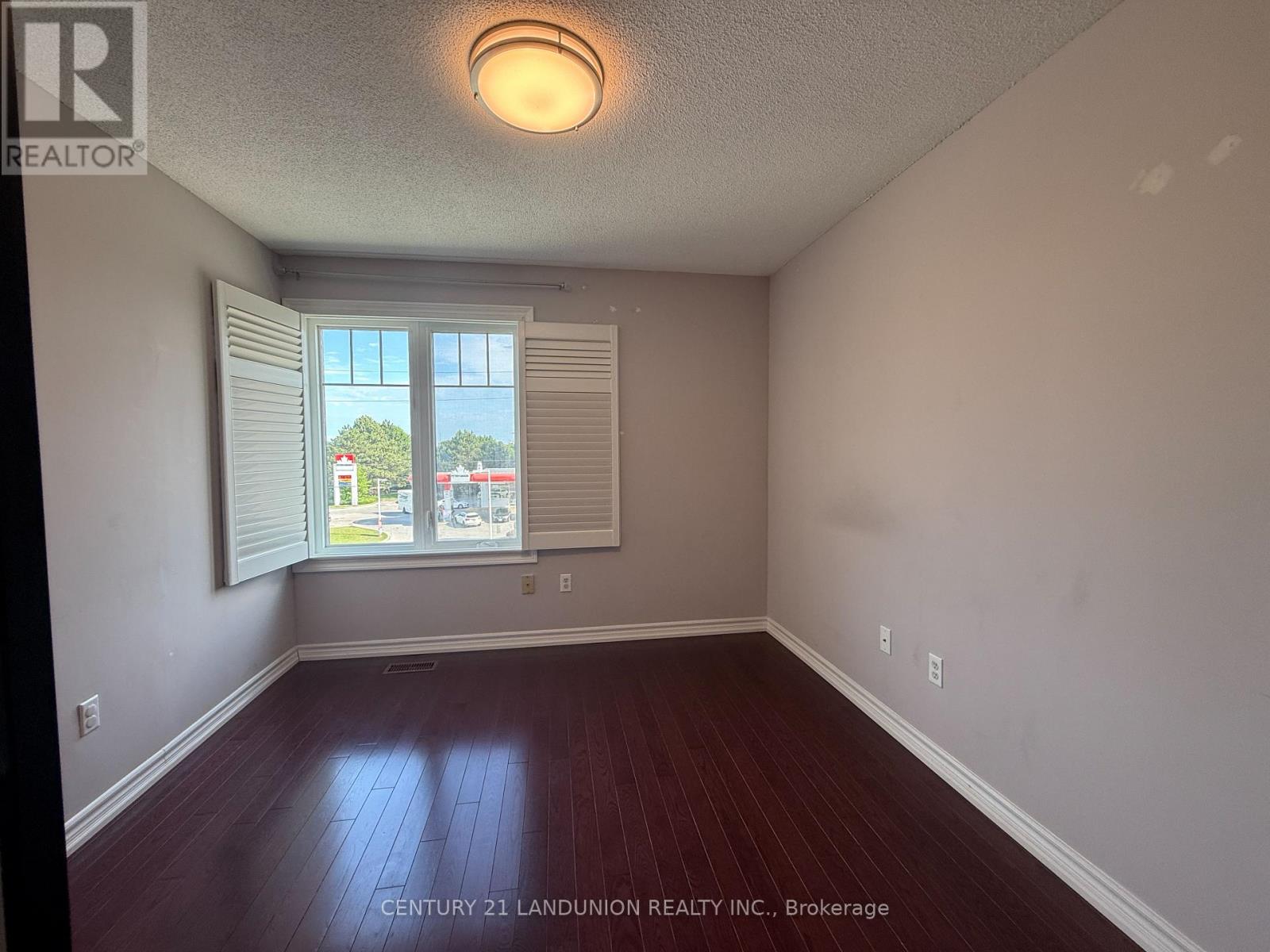 9544 Sheppard Avenue E, Toronto (Rouge), Ontario  M1B 5Z4 - Photo 8 - E13777792