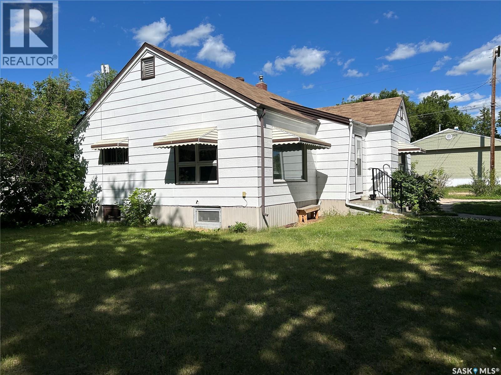 346 Walnut STREET photo 31