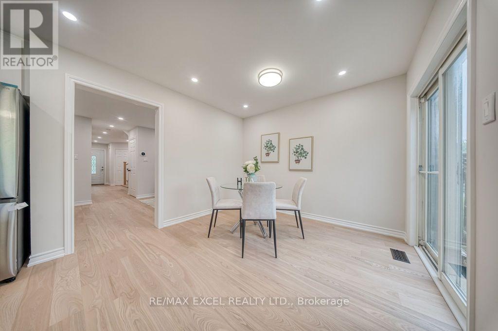 561 Caboto Trail, Markham, Ontario  L3R 5S2 - Photo 15 - N13777750