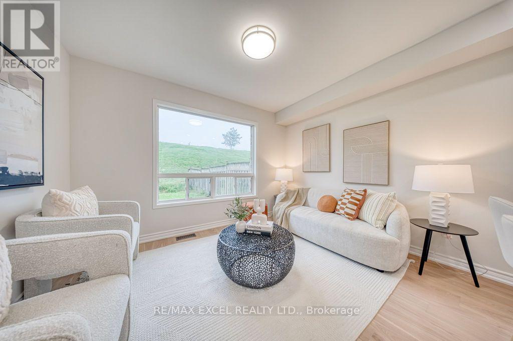 561 Caboto Trail, Markham, Ontario  L3R 5S2 - Photo 2 - N13777750