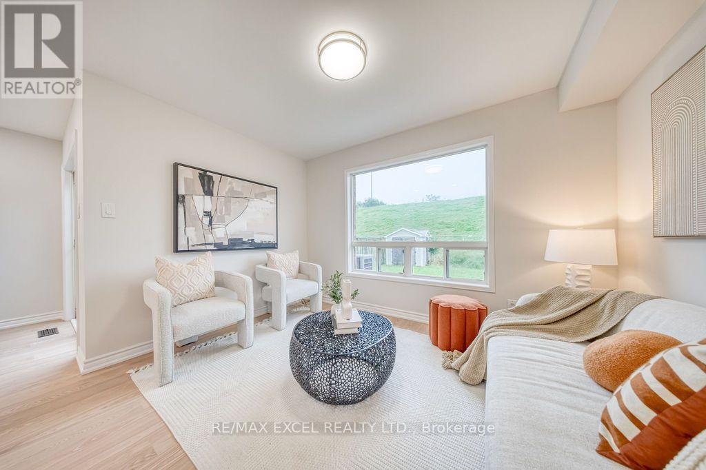 561 Caboto Trail, Markham, Ontario  L3R 5S2 - Photo 4 - N13777750