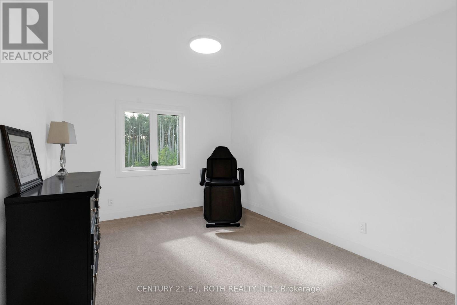 24 Northland Court, Oro-Medonte, Ontario  L9J 0C4 - Photo 35 - S13777754