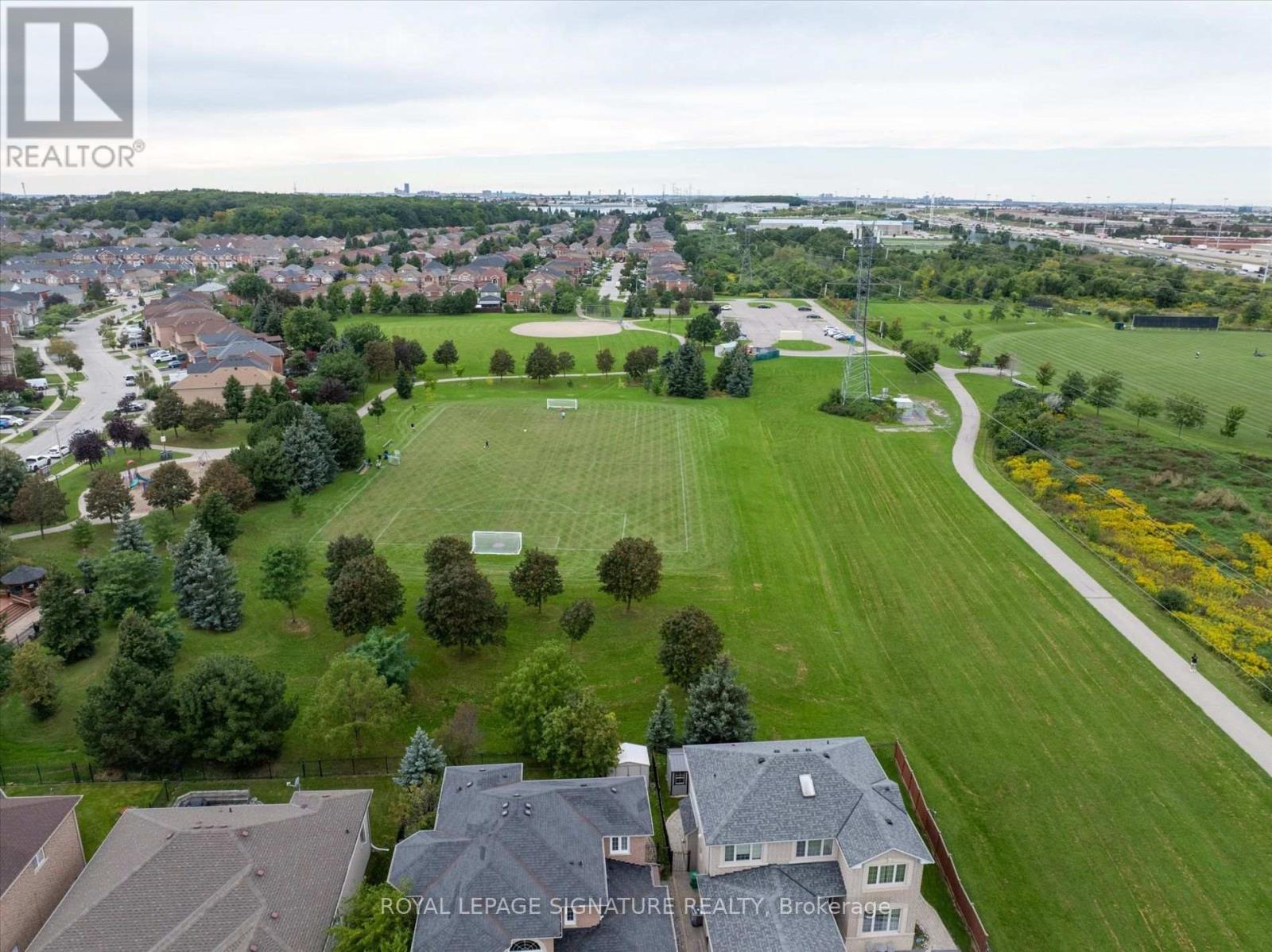 587 Candlestick Circle, Mississauga, Ontario  L4Z 0B3 - Photo 25 - W13777736