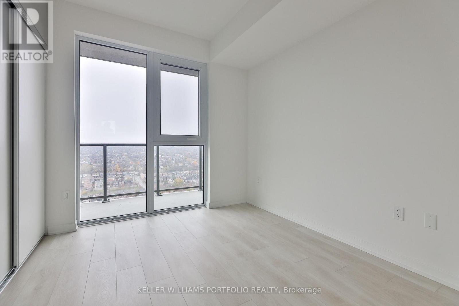 2406 - 1285 Dupont Street, Toronto, Ontario  M6H 0E3 - Photo 11 - W13777766