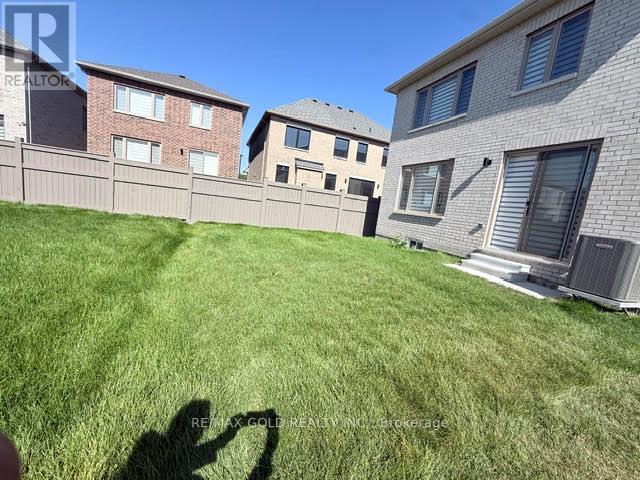 41 Tapscott Crescent, Brampton, Ontario  L7C 0Z4 - Photo 25 - W13777784
