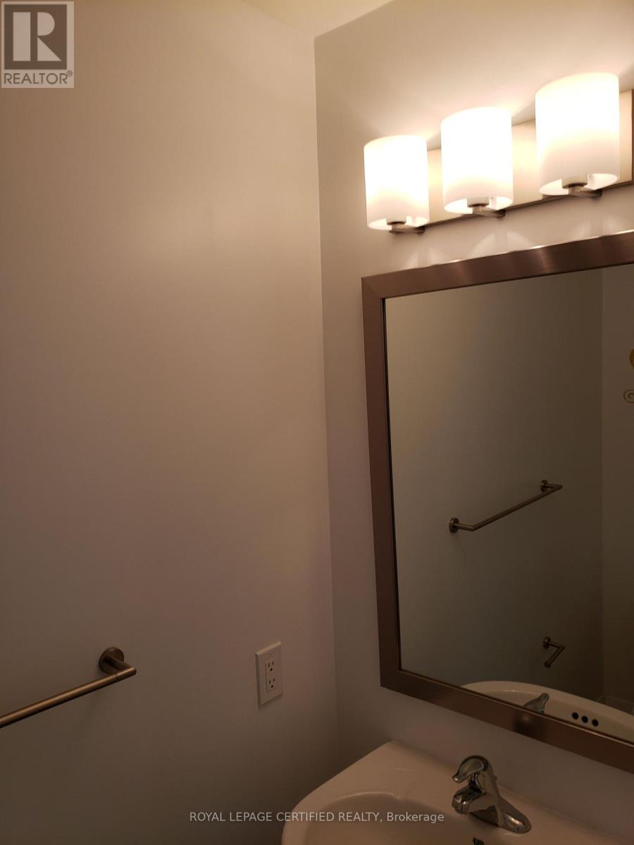 3 - 160 Little Creek Road, Mississauga, Ontario  L5R 0E9 - Photo 10 - W13776366