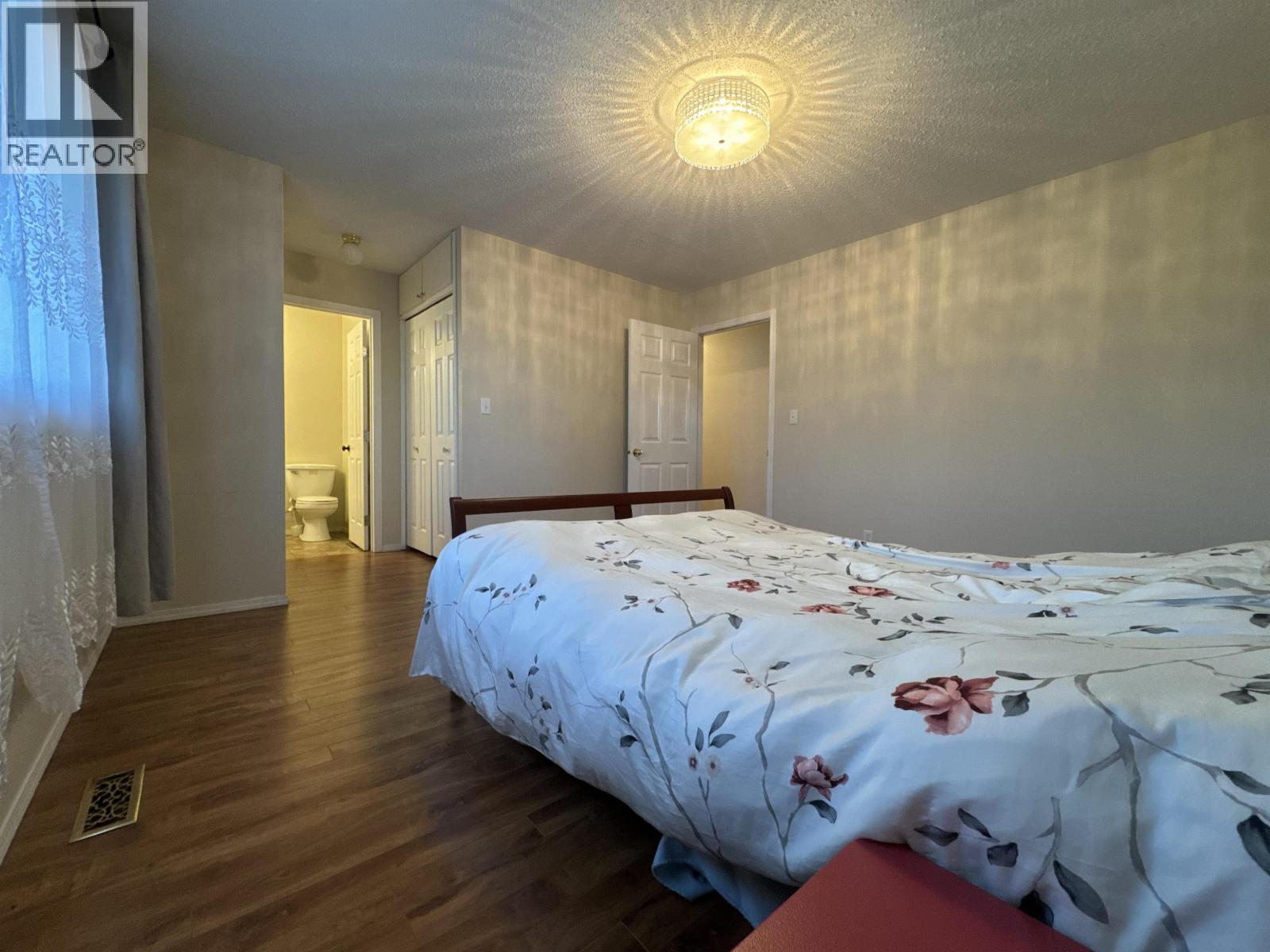10102 Paquette Avenue, Hudsons Hope, British Columbia  V0C 1V0 - Photo 25 - R3127437
