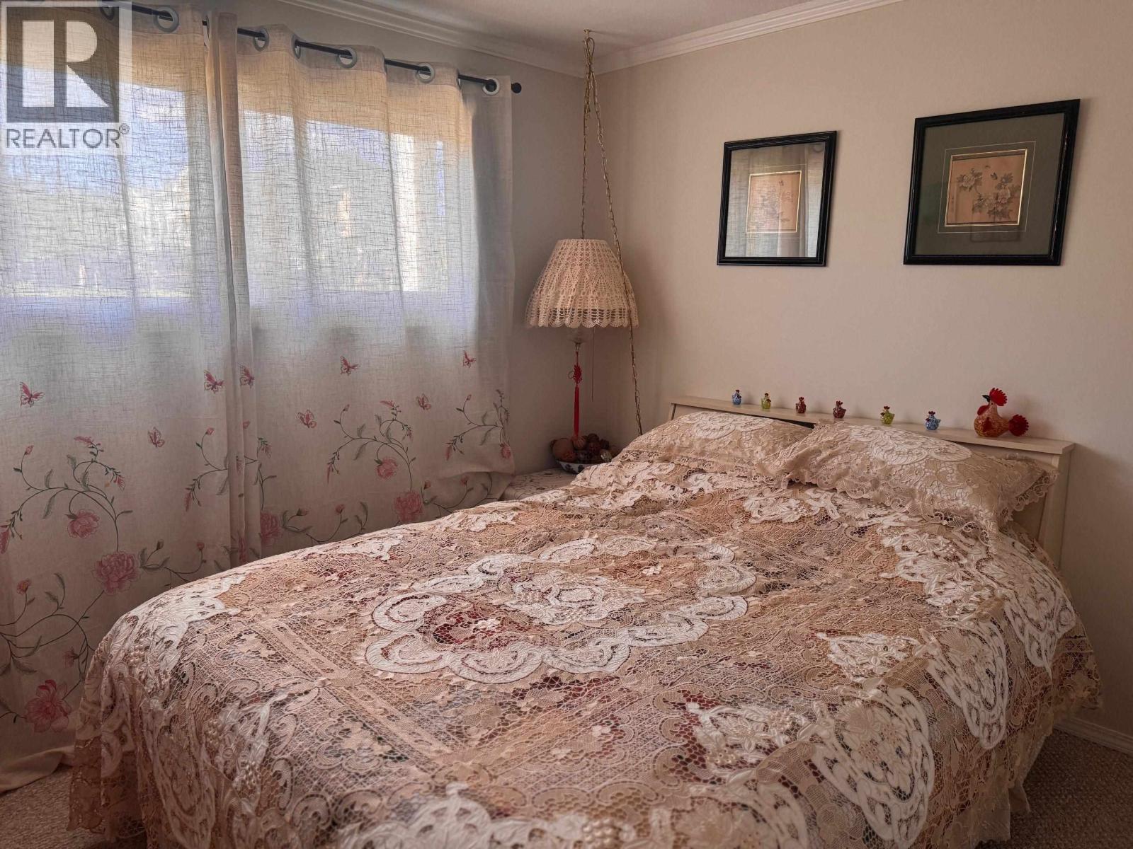 10102 Paquette Avenue, Hudsons Hope, British Columbia  V0C 1V0 - Photo 22 - R3127437