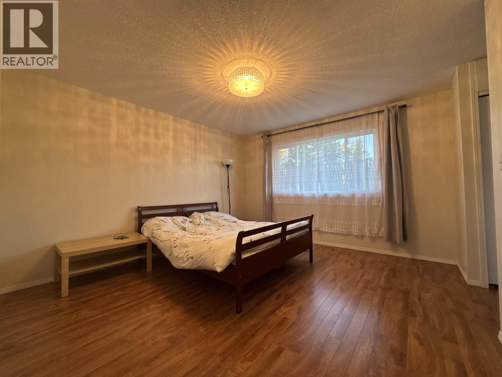 10102 Paquette Avenue, Hudsons Hope, British Columbia  V0C 1V0 - Photo 21 - R3127437