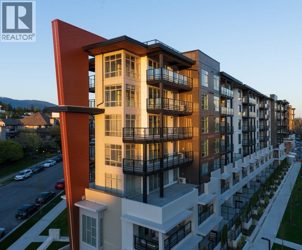 203 108 E 8TH STREET, north vancouver, British Columbia