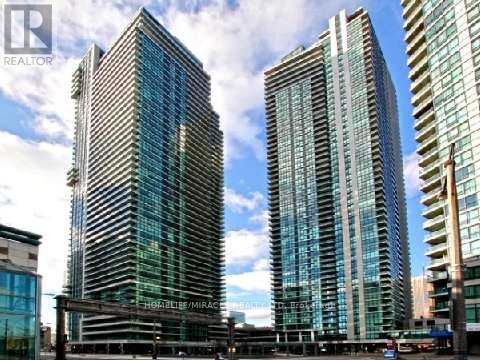 3702 - 33 Bay Street, Toronto, Ontario  M5J 2Z3 - Photo 2 - C13777800