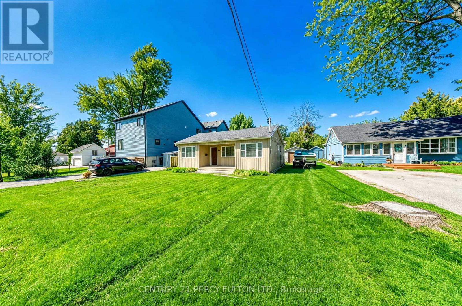 242 Simcoe Avenue, Georgina, Ontario  L4P 2H8 - Photo 7 - N13777810