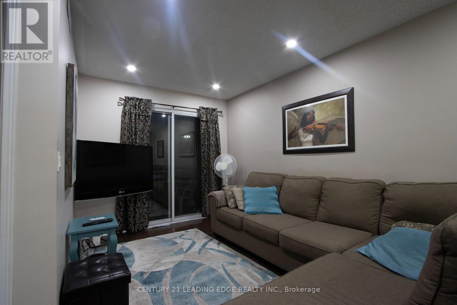 109 - 111 Bristol Road, Mississauga, Ontario L4Z 3P6 - Photo 13 - W13777804