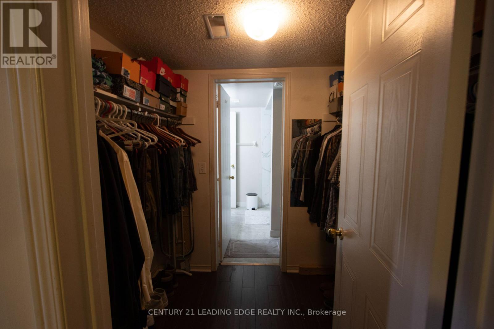 109 - 111 Bristol Road, Mississauga, Ontario L4Z 3P6 - Photo 18 - W13777804