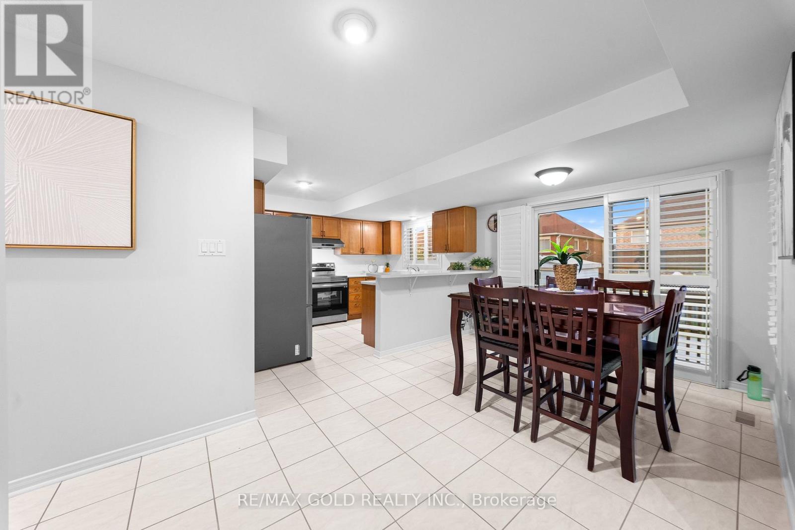 9 Squirreltail Way, Brampton, Ontario  L6R 1X4 - Photo 15 - W13777520