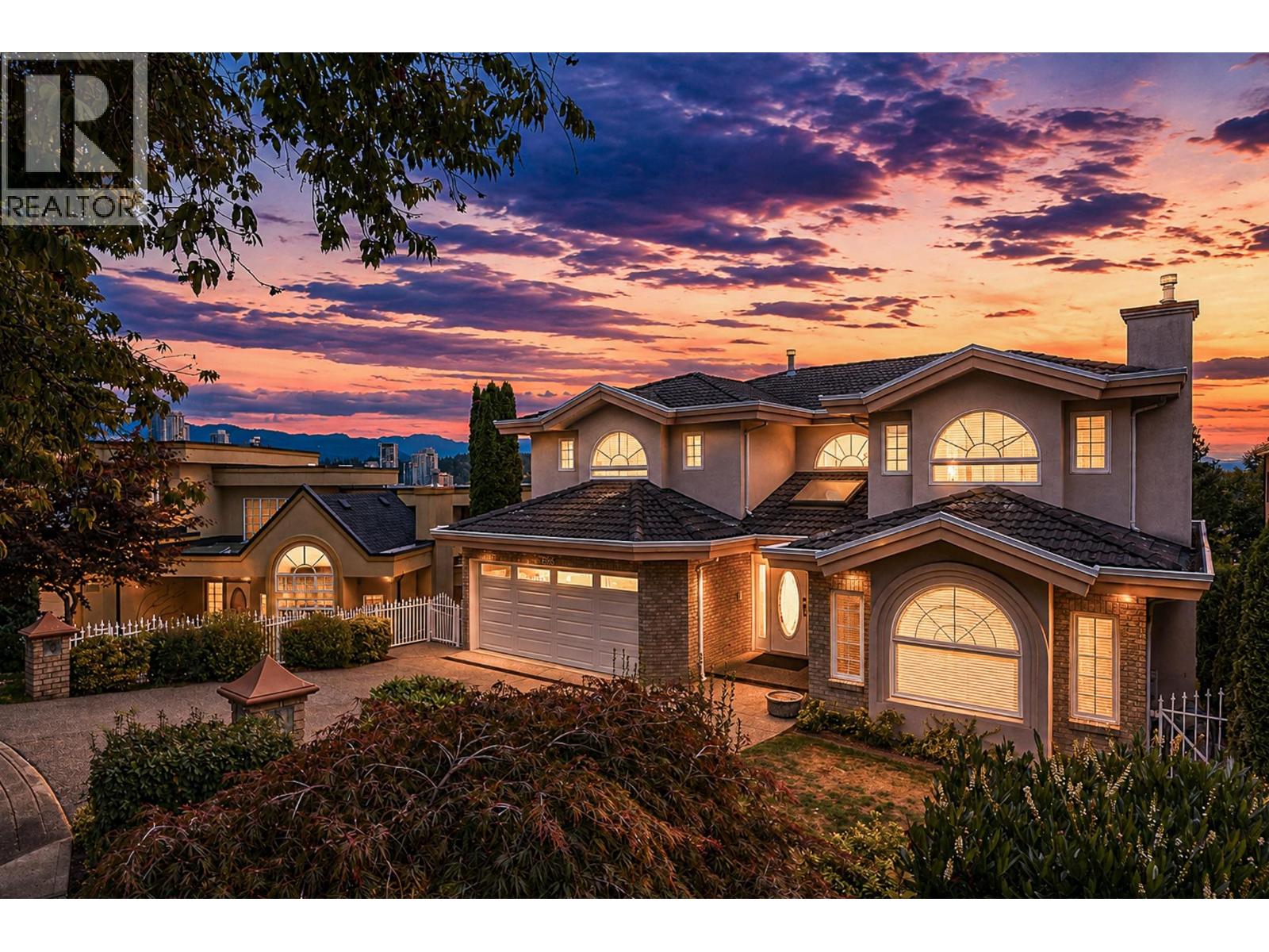 7586 Sequoia Road, Burnaby, British Columbia  V3N 4W9 - Photo 3 - R3163100