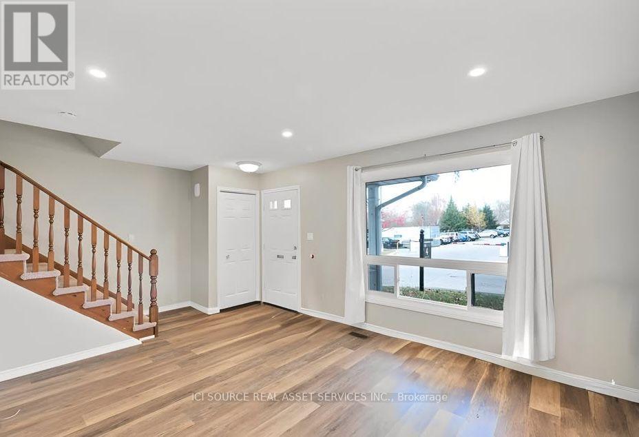 10 Gibson Place, St. Catharines, Ontario  L2R 1N7 - Photo 3 - X13777802
