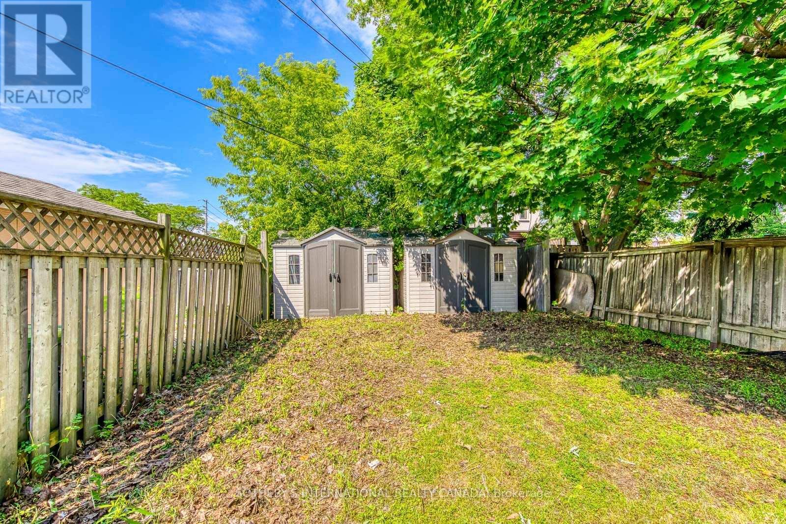 66 Twenty Ninth Street, Toronto, Ontario  M8W 3B2 - Photo 29 - W13770932