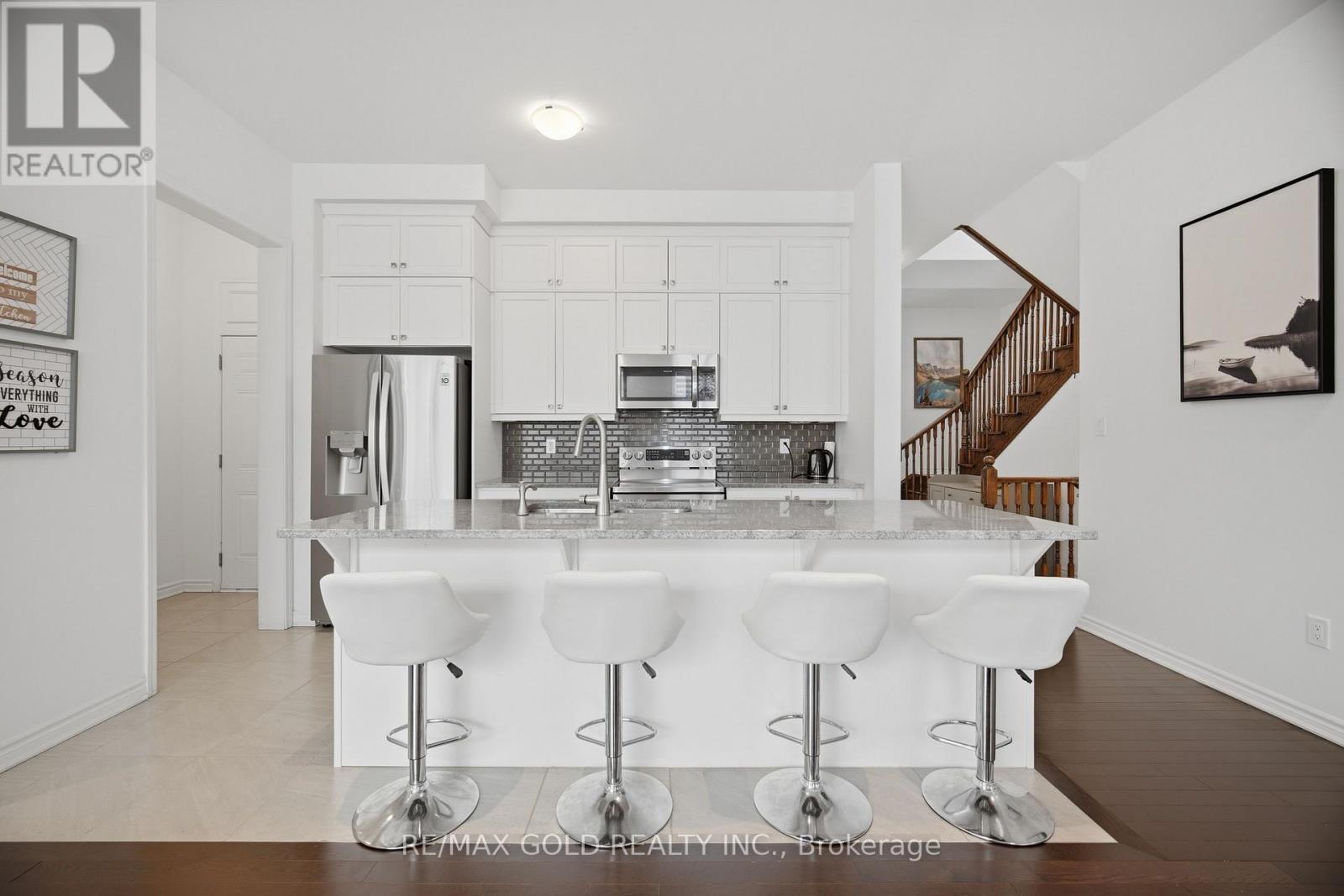 526 Kennedy Circle, Milton, Ontario  L9E 1P9 - Photo 15 - W13777774