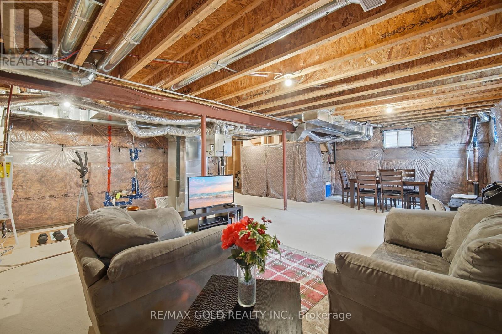 526 Kennedy Circle, Milton, Ontario  L9E 1P9 - Photo 46 - W13777774