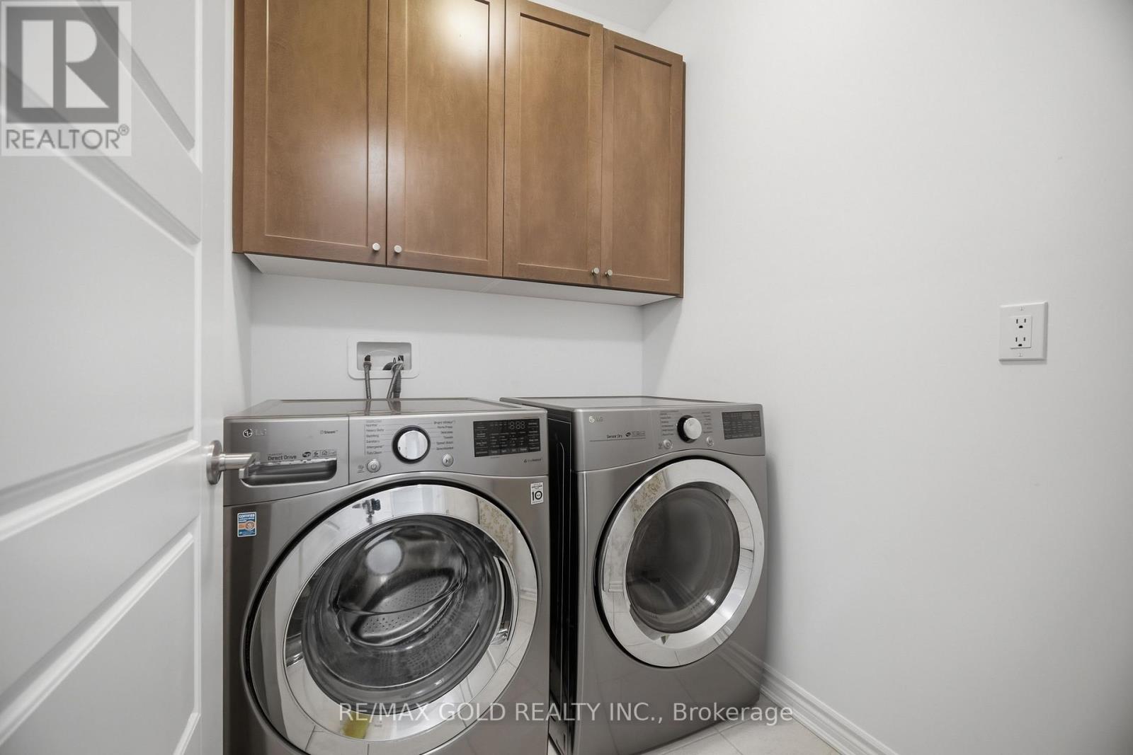 526 Kennedy Circle, Milton, Ontario  L9E 1P9 - Photo 41 - W13777774