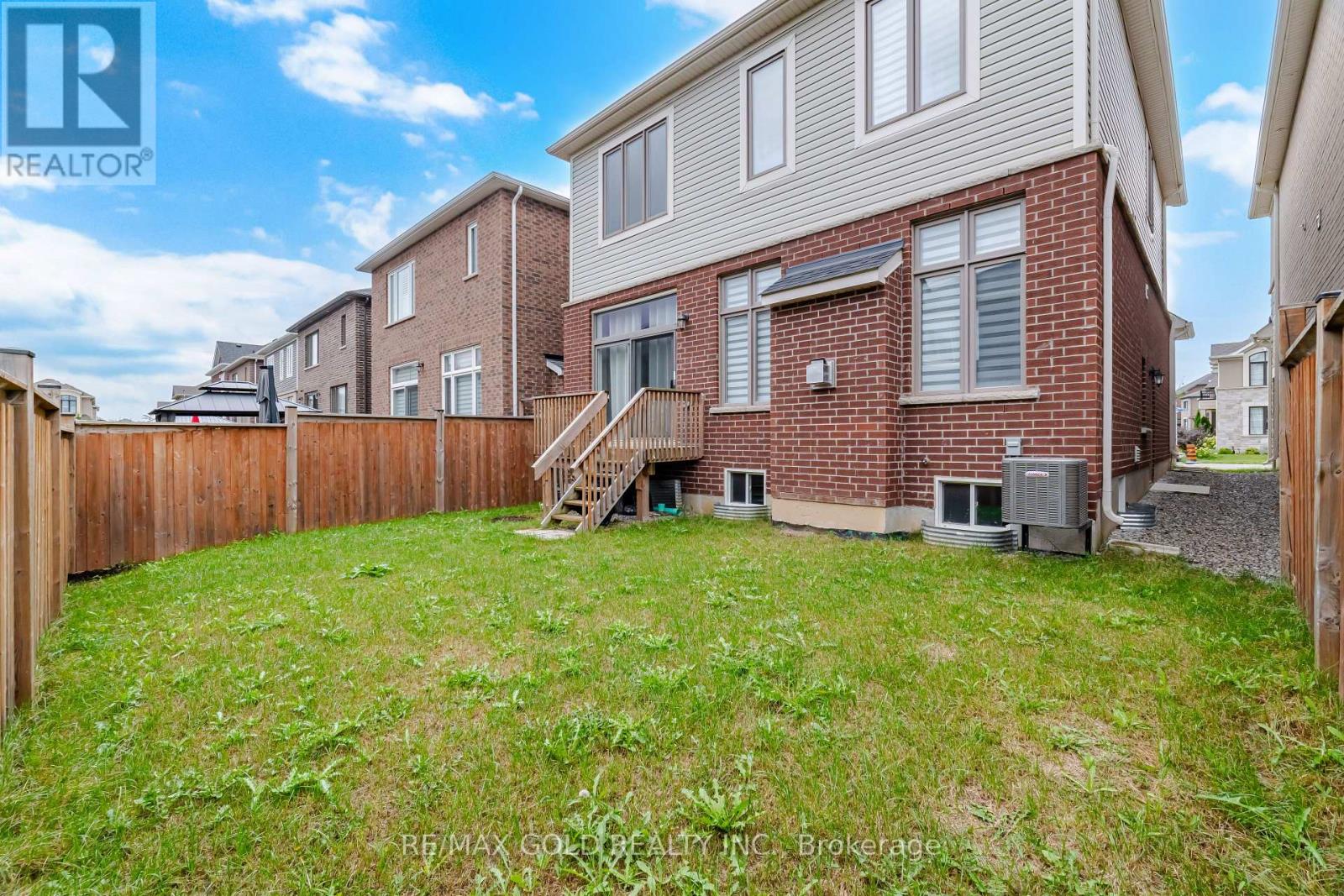 526 Kennedy Circle, Milton, Ontario  L9E 1P9 - Photo 49 - W13777774