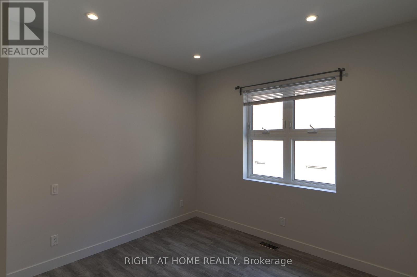 Unit #2 - 118/116 Water Street, Mississippi Mills, Ontario  K0A 1A0 - Photo 11 - X13777830