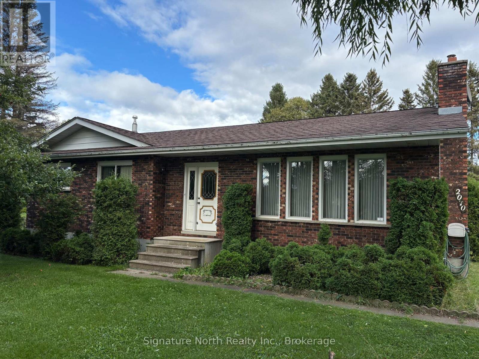 2070 PIPER AVENUE, Thunder Bay, Ontario