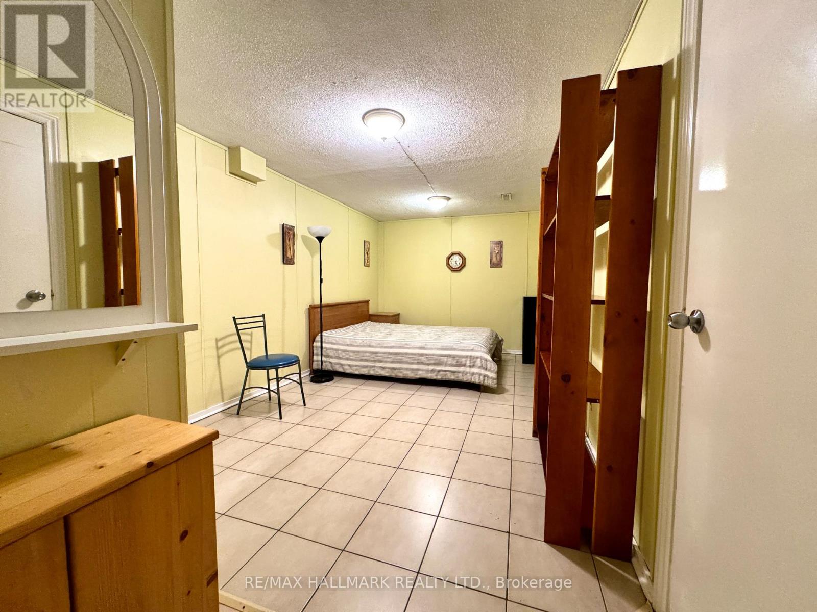 Bsmnt - 3 Richbell Street, Vaughan, Ontario  L4J 8G5 - Photo 3 - N13777846