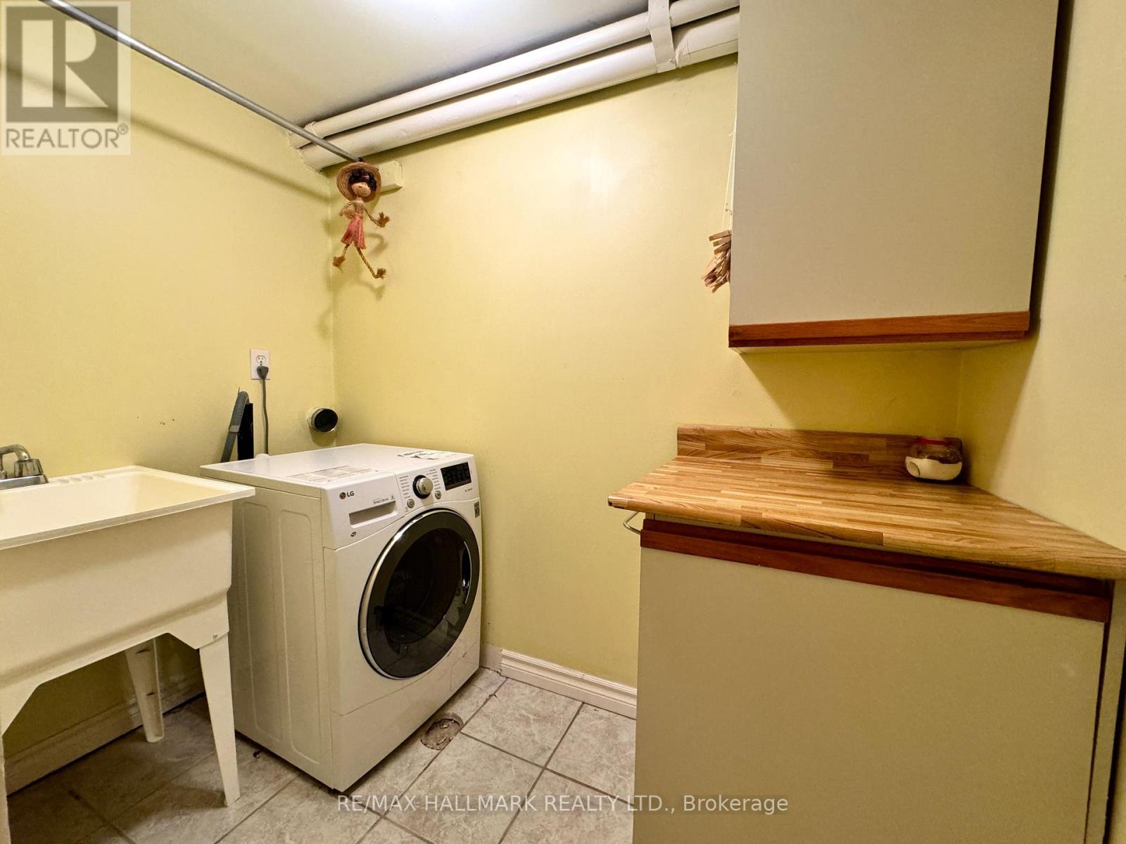Bsmnt - 3 Richbell Street, Vaughan, Ontario  L4J 8G5 - Photo 8 - N13777846