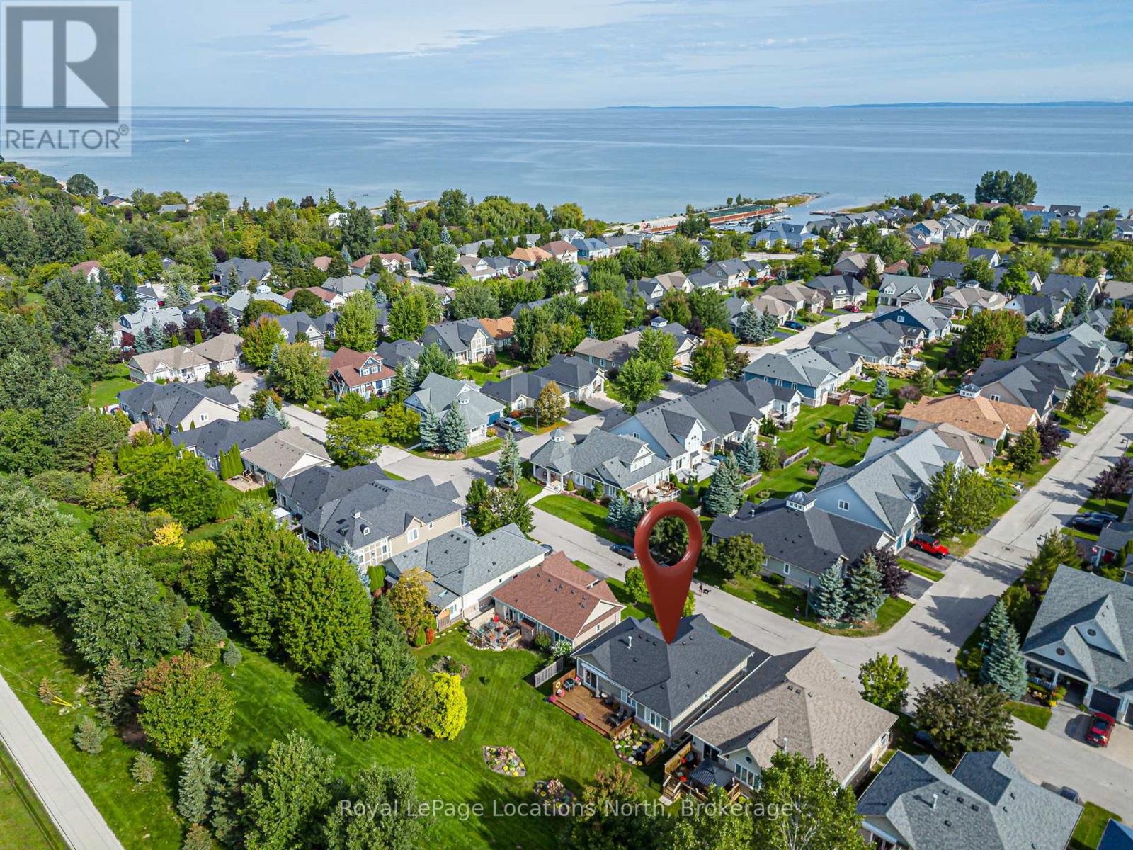 14 CLUBHOUSE DRIVE, Collingwood, Ontario