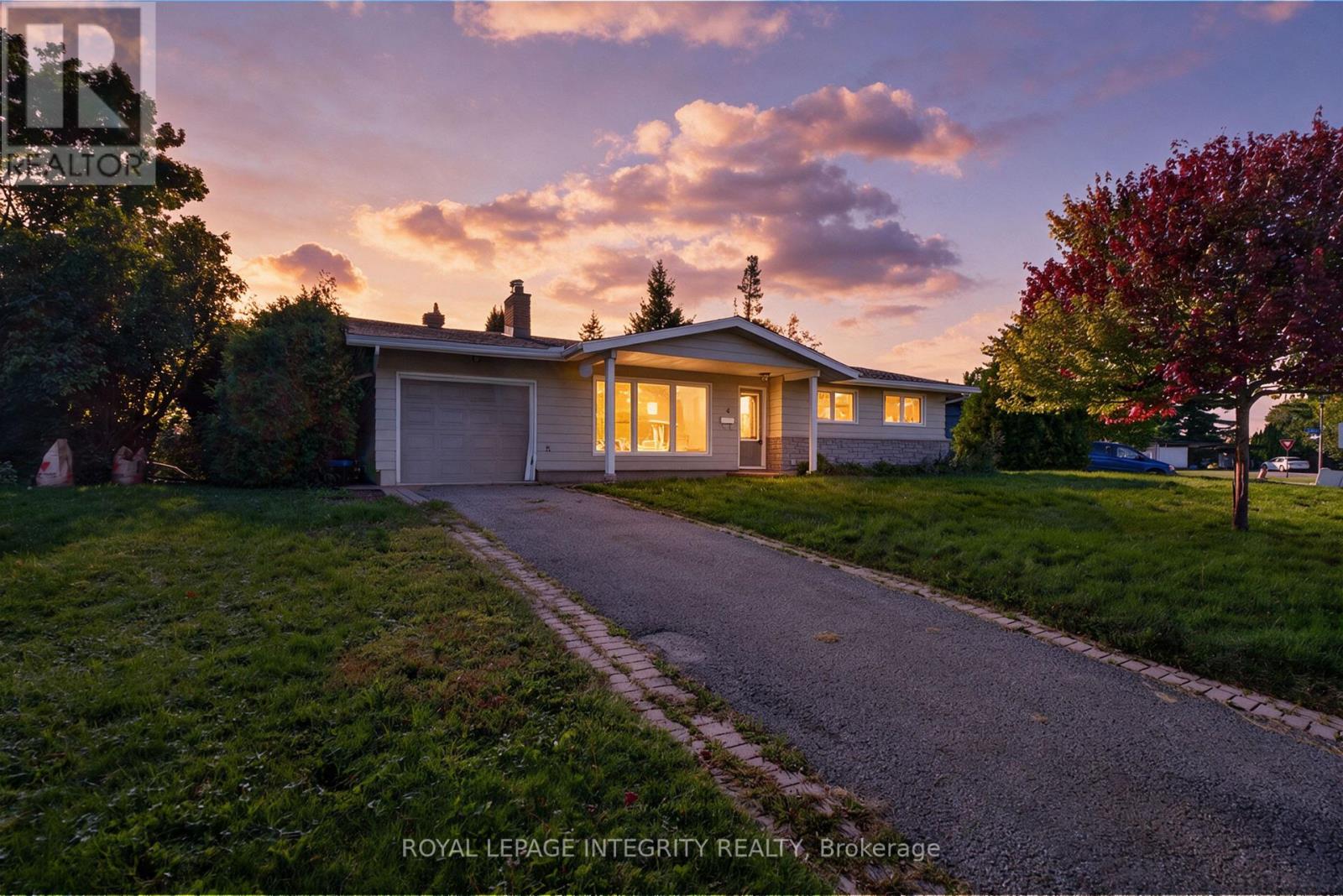4 MARSDEN STREET, Ottawa, Ontario