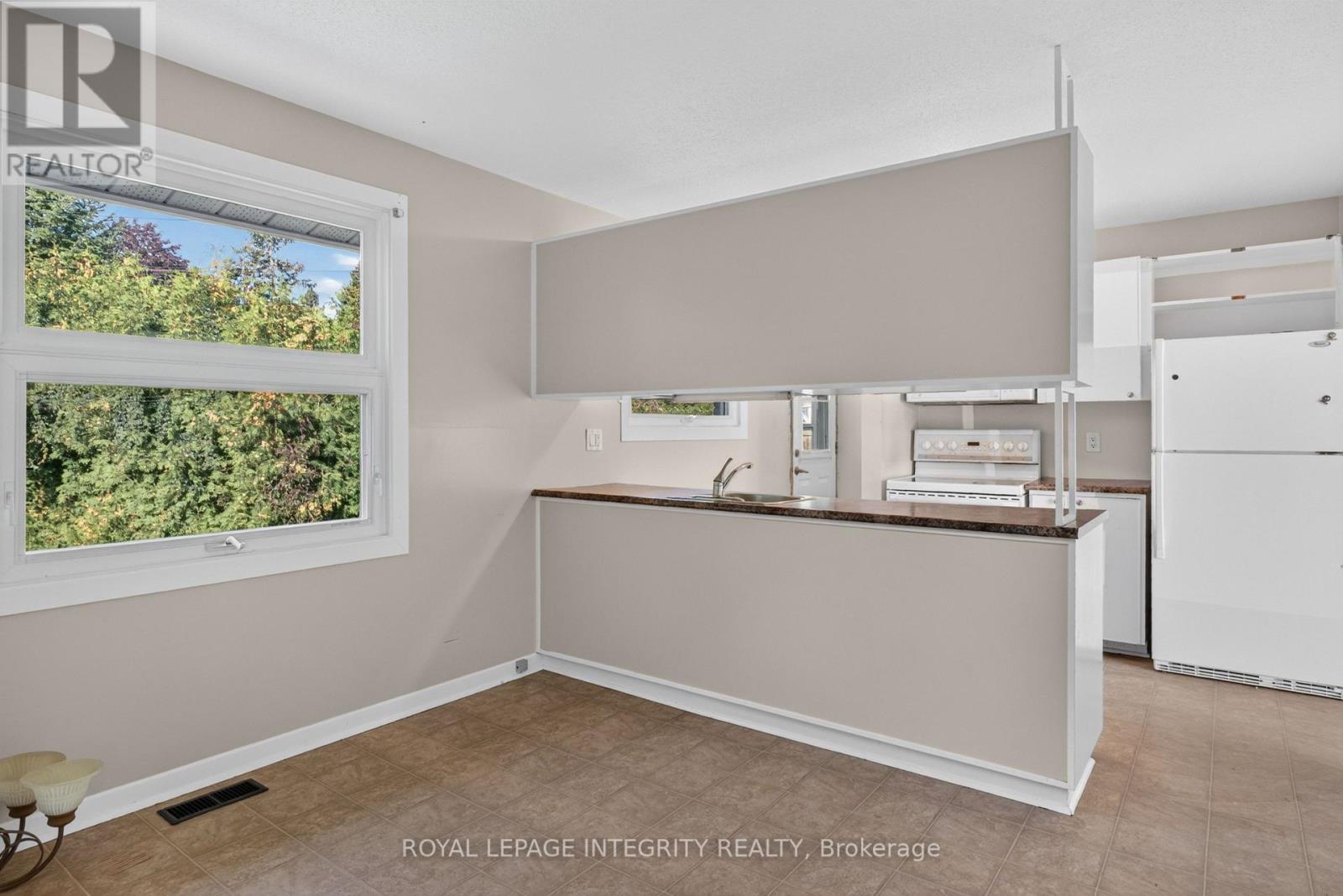 4 Marsden Street, Ottawa, Ontario  K2H 5L5 - Photo 12 - X13765248