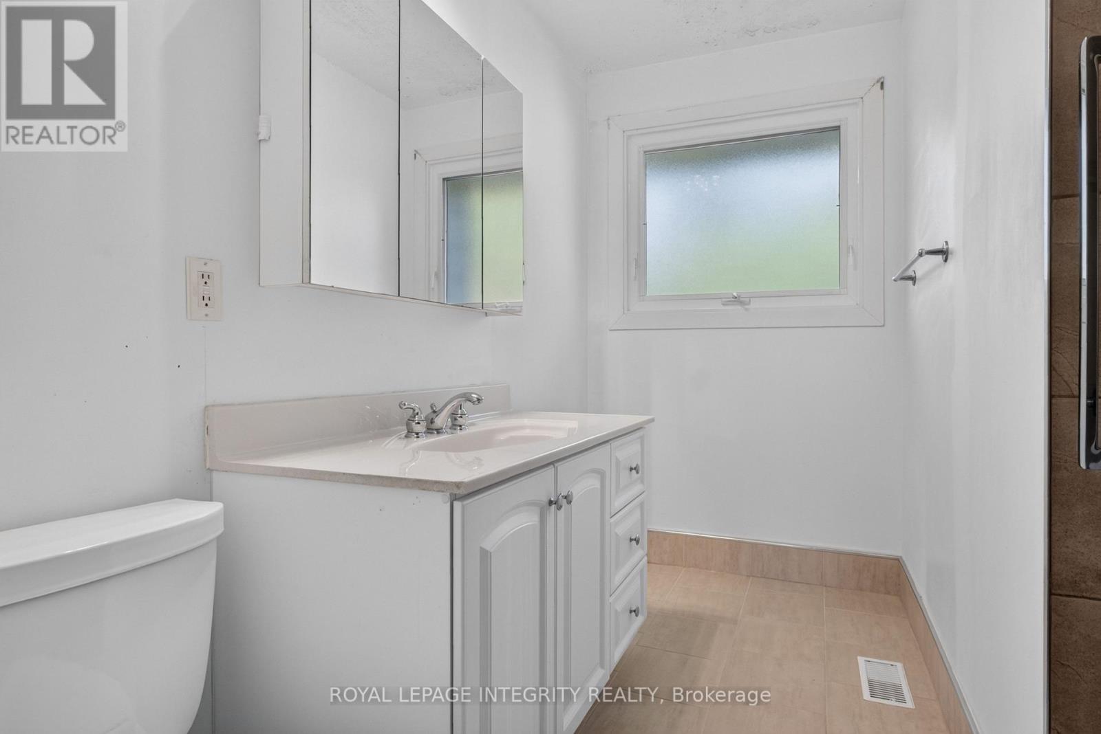 4 Marsden Street, Ottawa, Ontario  K2H 5L5 - Photo 11 - X13765248