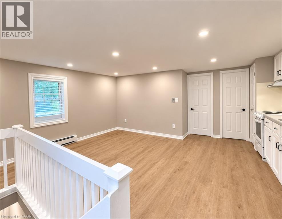 347 W King Street, Dundas, Ontario  L9H 1W8 - Photo 6 - 40862695