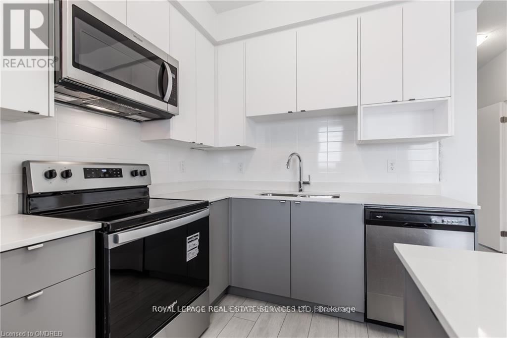 3047 Cherry Blossom, Burlington, Ontario  L7M 2A9 - Photo 15 - W13777838