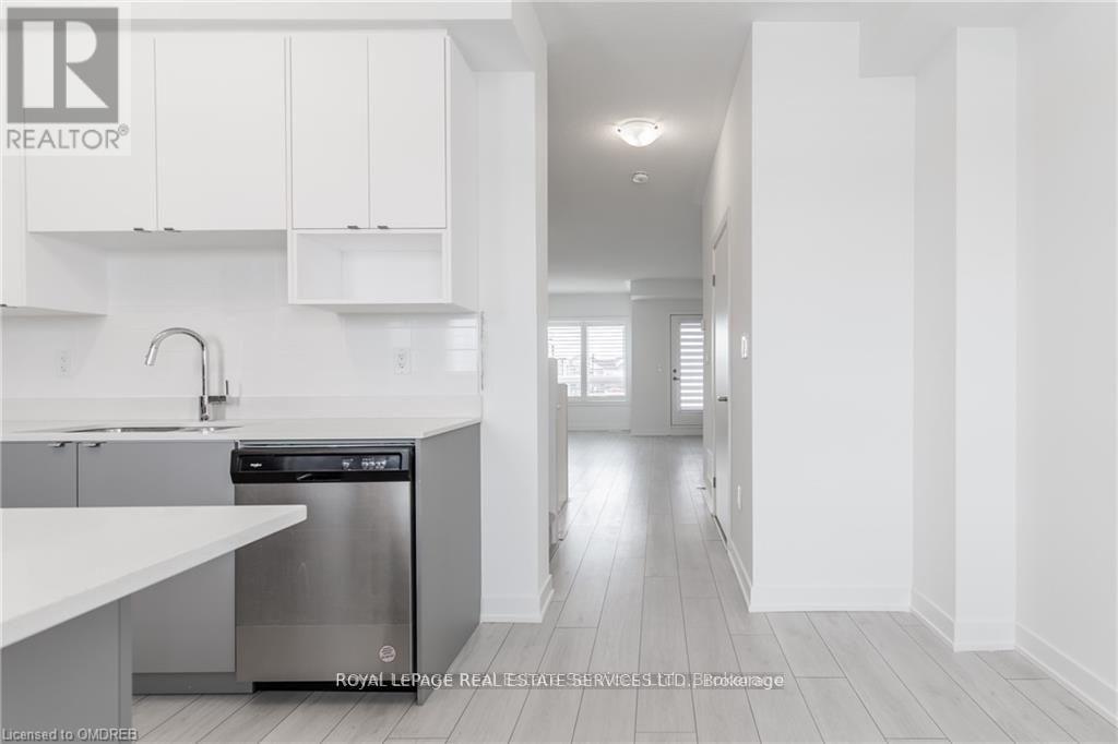 3047 Cherry Blossom, Burlington, Ontario  L7M 2A9 - Photo 18 - W13777838