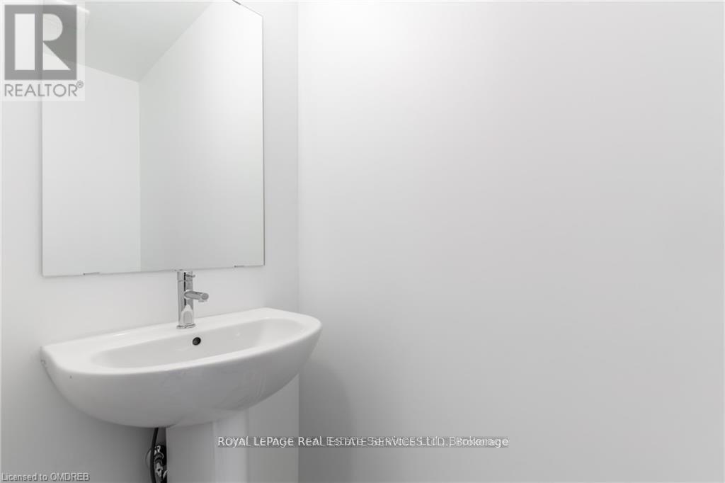 3047 Cherry Blossom, Burlington, Ontario  L7M 2A9 - Photo 20 - W13777838