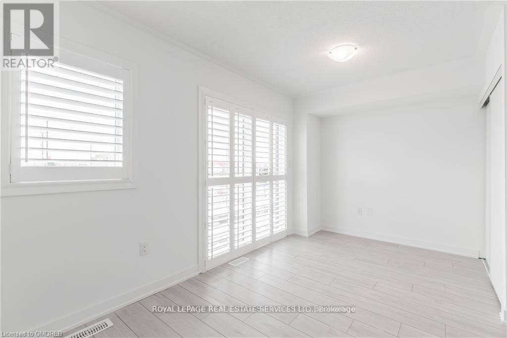 3047 Cherry Blossom, Burlington, Ontario  L7M 2A9 - Photo 8 - W13777838