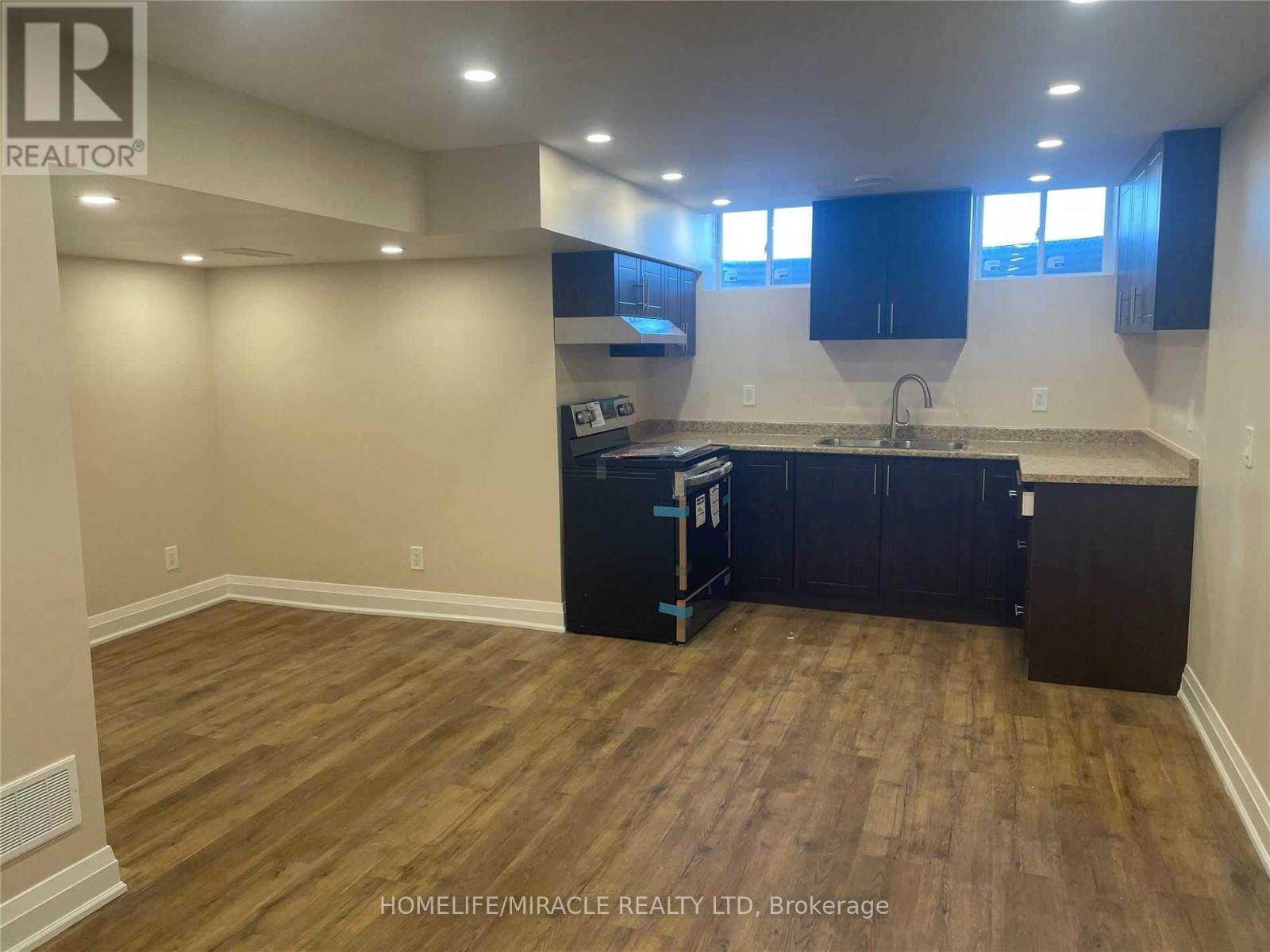 Bsmt - 23 Gemma Place, Brampton, Ontario  L6Z 0J5 - Photo 8 - W13777840