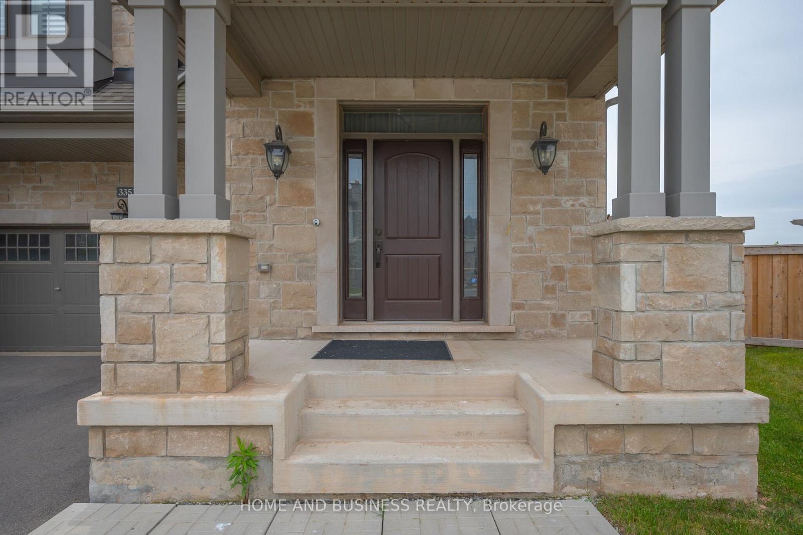 3357 Mintwood Circle, Oakville, Ontario  L6H 0N6 - Photo 3 - W13777862