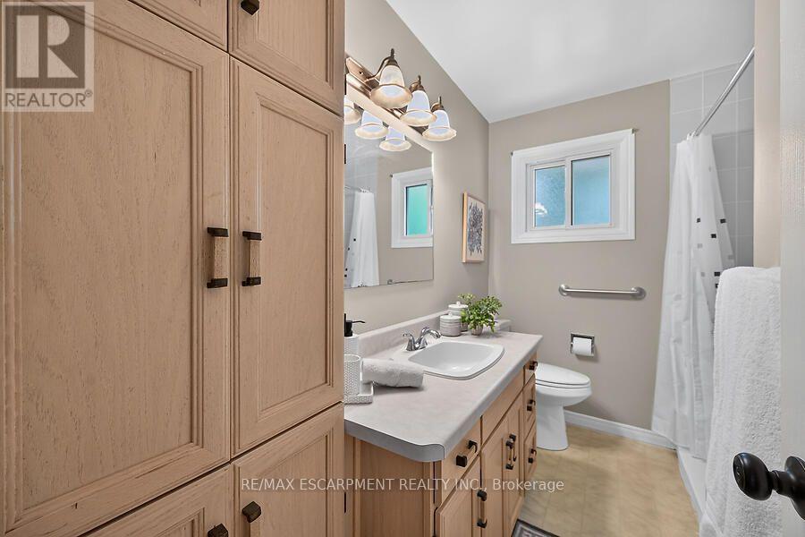149 Berwick Street, Haldimand, Ontario  N3W 1E6 - Photo 17 - X13777834